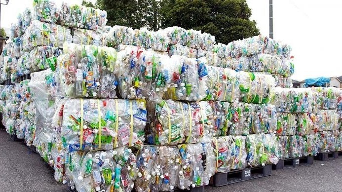 النفايات البلاستيكية خطر متزايد وفرص ضائعة